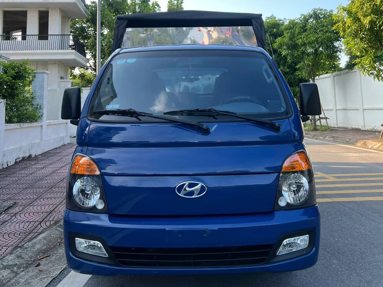 Hyundai New Porter H150 mui bạt đời 2023 - ảnh 2